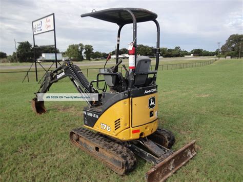 john deere 17d mini micro compact excavators|john deere 17 excavator specs.